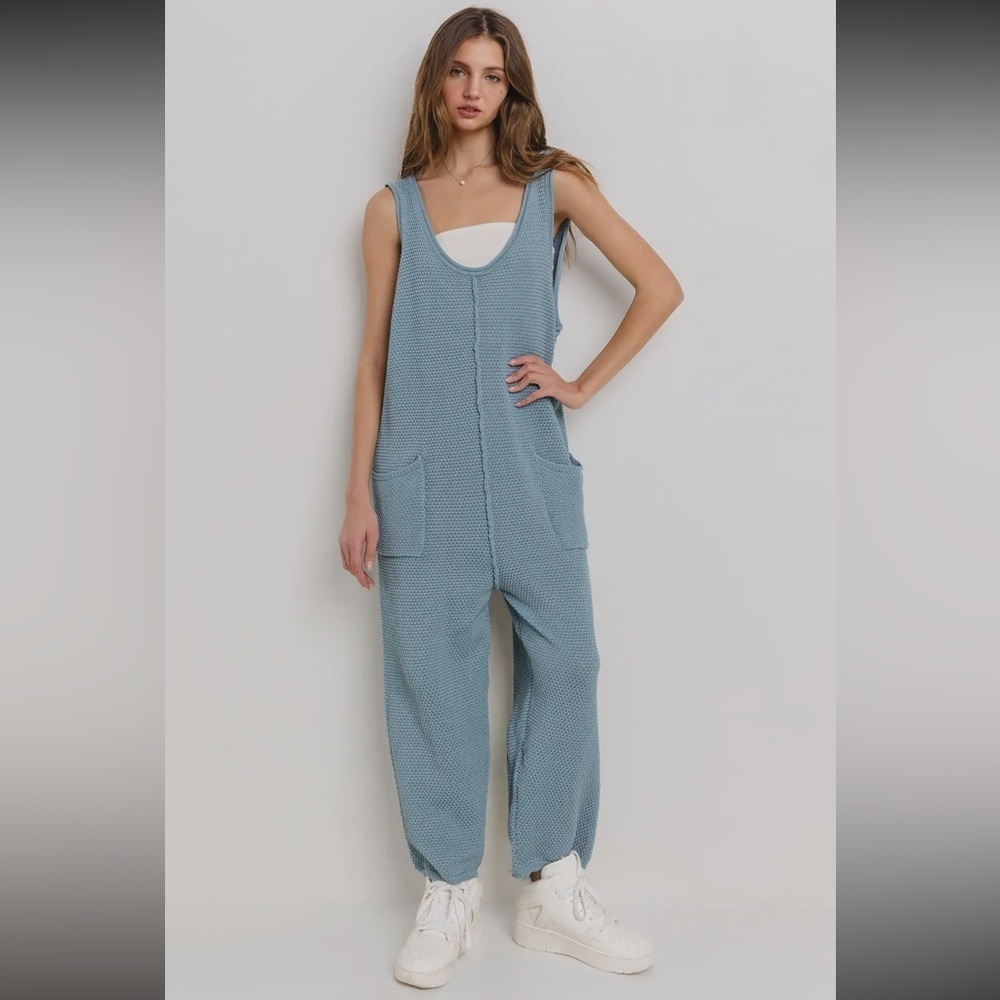 08 Sweater Jumpsuit with Textured Knitting Detail